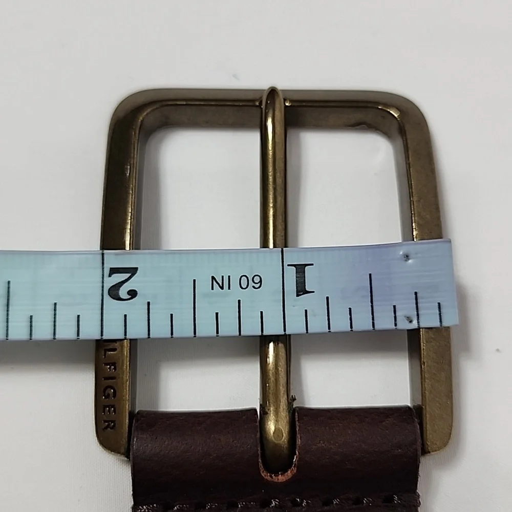 Tommy Hilfiger Men's Brown Chocolate Leather Belt Size 32 NWT‎